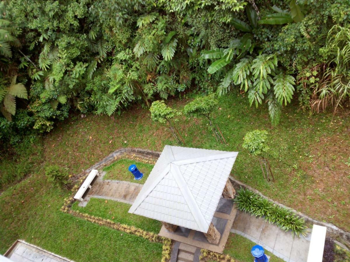 Azizi&Yati Muslim Homestay Cameron Highlands Buitenkant foto